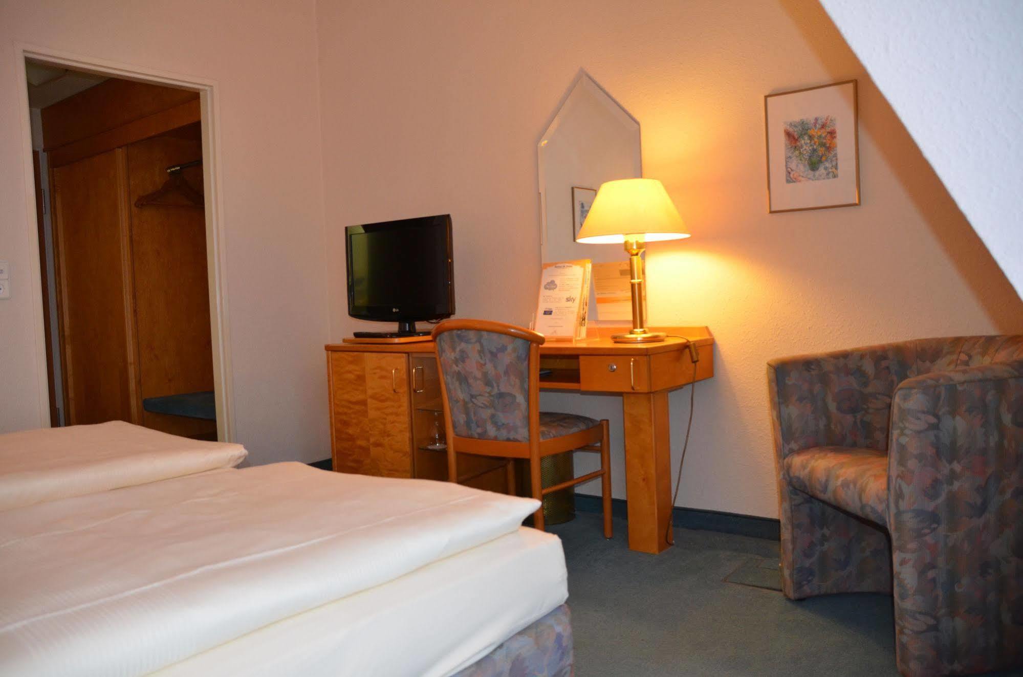 Hotel Taste Dresden-ehemals Residenz Alt 4*